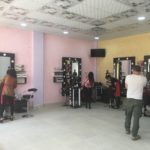 Salon de coiffure et maquillage